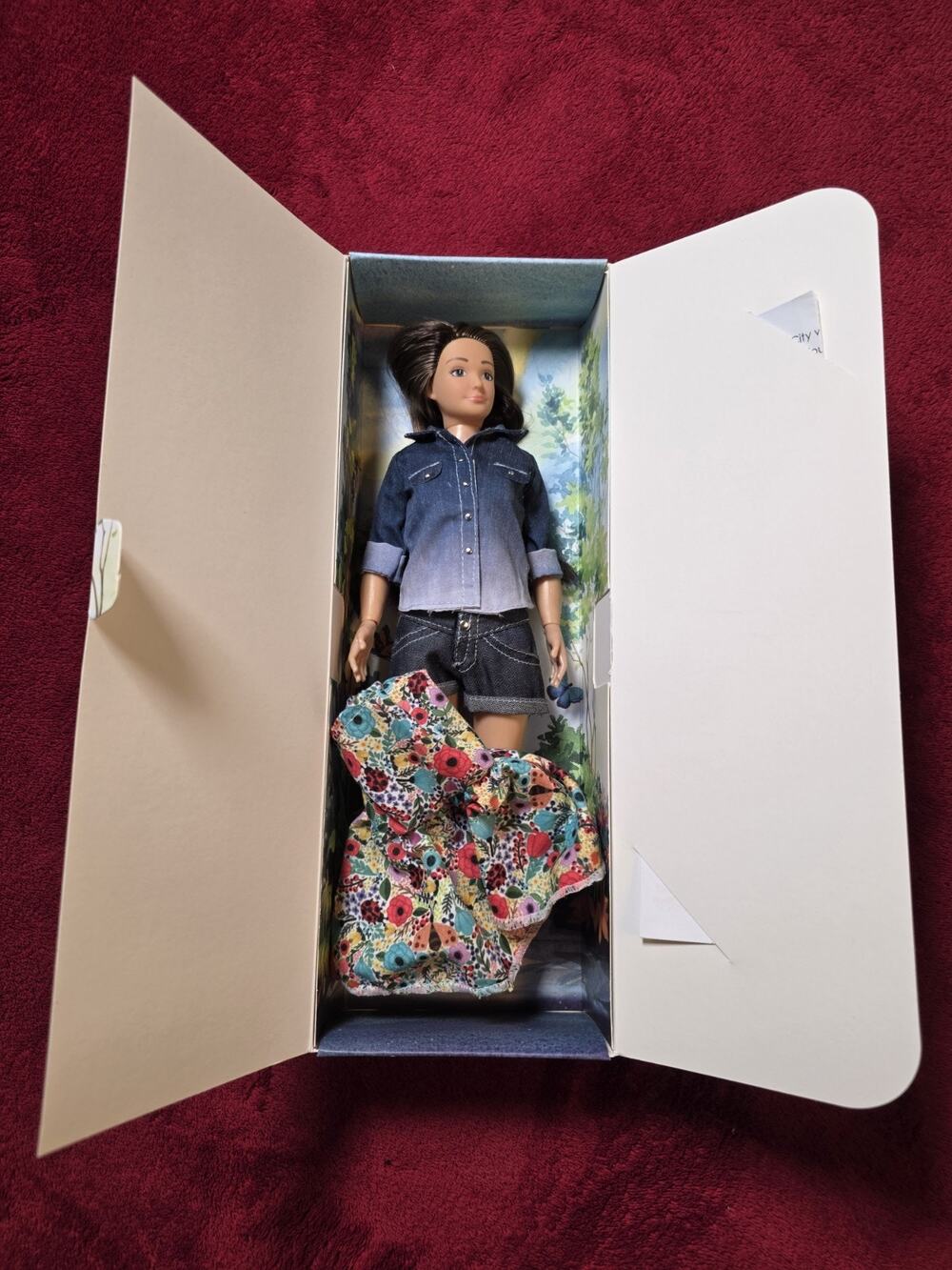 Lammily EXCLUSIVE FIRST EDITION FEMALE DOLL 2014 NIB Realistic Proportions